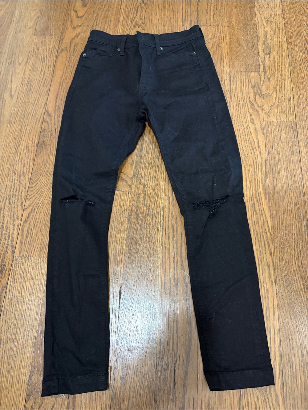 Women Black Skinny Jeans